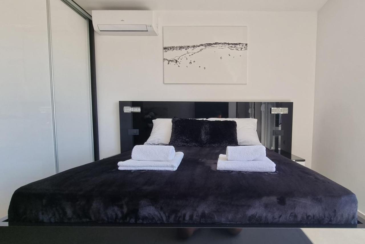 Bartol Luxury Apartments Krk Croatia, With Own Hot Tub - Whirlpool Krk Town Eksteriør billede