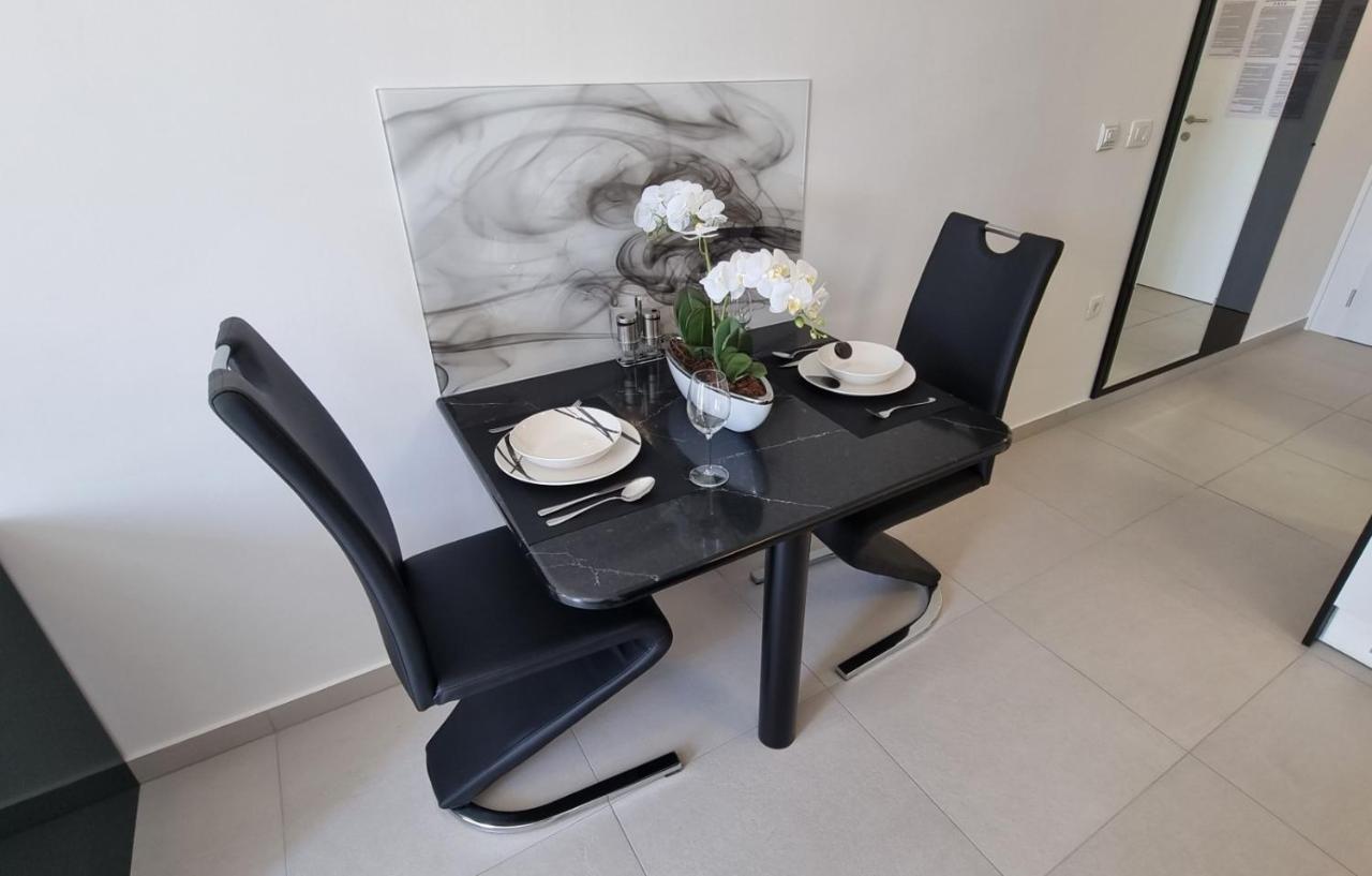 Bartol Luxury Apartments Krk Croatia, With Own Hot Tub - Whirlpool Krk Town Eksteriør billede