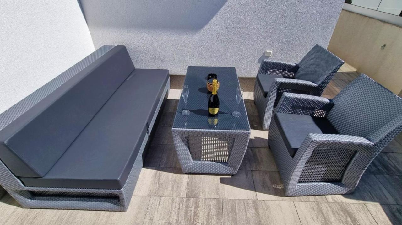 Bartol Luxury Apartments Krk Croatia, With Own Hot Tub - Whirlpool Krk Town Eksteriør billede