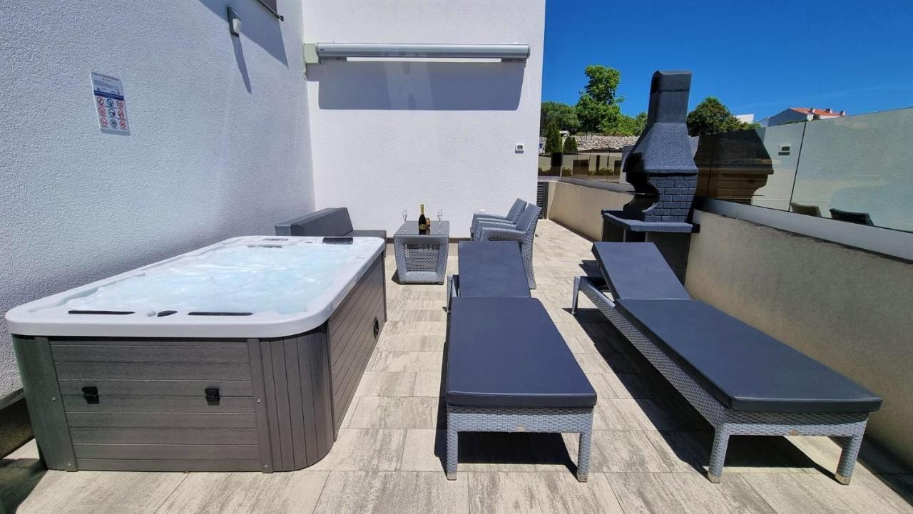 Bartol Luxury Apartments Krk Croatia, With Own Hot Tub - Whirlpool Krk Town Eksteriør billede